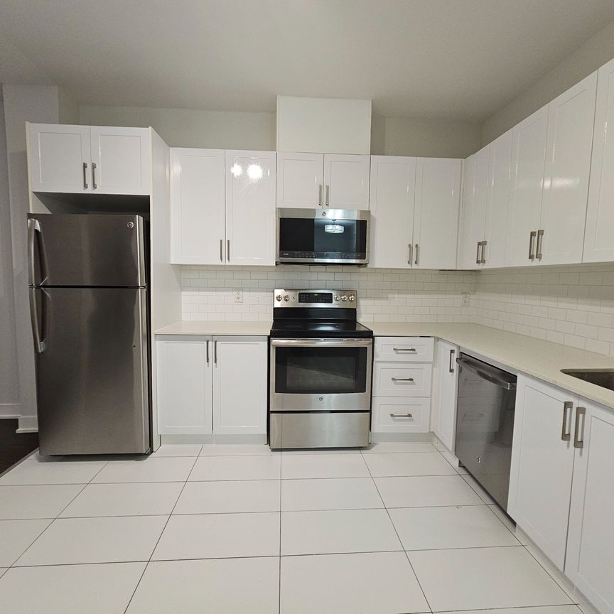 For Lease - 1801 Eglinton Avenue Unit# 204, Toronto, Ontario - Photo 1