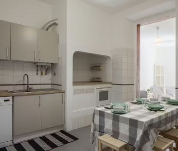 Calçada do Marquês de Abrantes, Lisbon, Lisbon 1200-163 - Photo 6