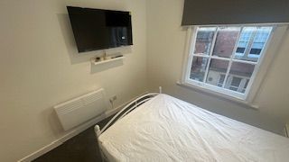 Room 1, Swan Street, Warwick - Photo 5