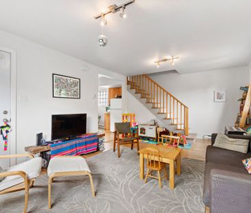 À louer / Maison à étages - Photo 1