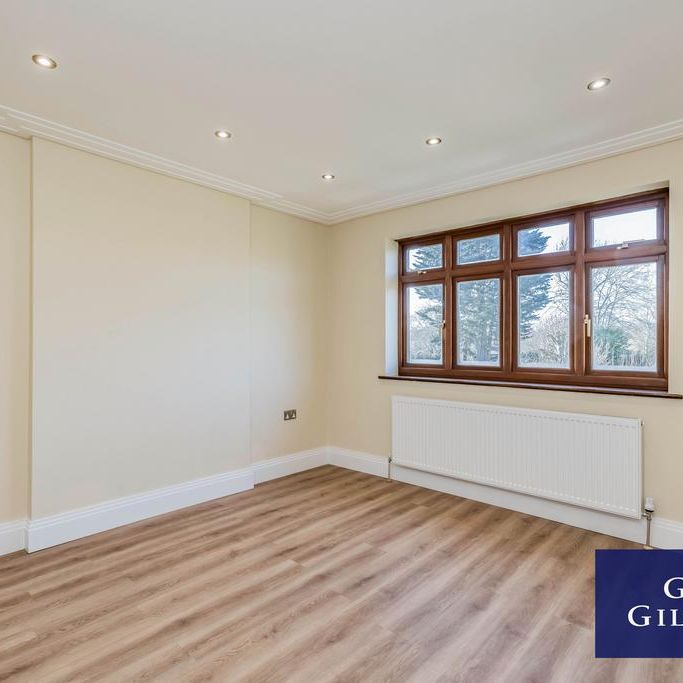 4 bedroom detached house to rent - Photo 1