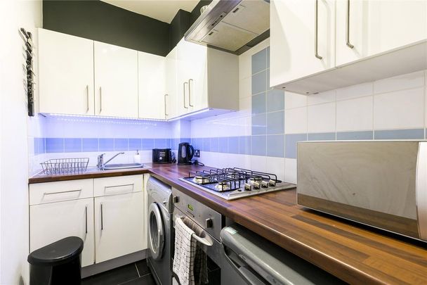 1 bedroom flat to rent - Photo 1