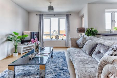 2 bedroom flat to rent - Photo 2