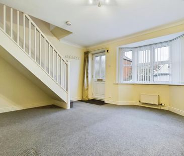 2 bedroom townhouse to rent - Photo 2