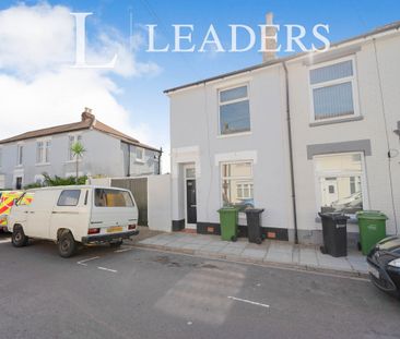 3 bedroom house to rent Trevor Road, PO4 - Photo 1