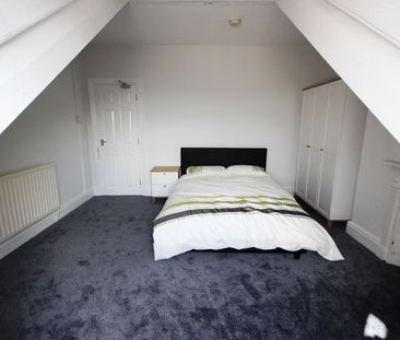 Morris Lane, Kirkstall - Photo 5