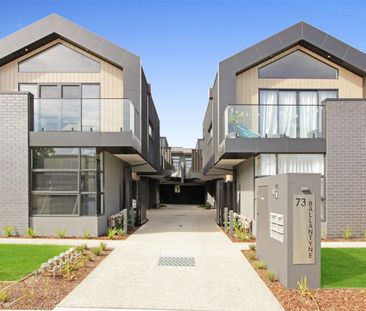 Luxurious & Spacious - Photo 6