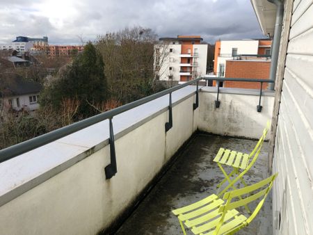 Studio meublé de 32 M2 avec balcon en Résidence Sécurisé a proximite centre ville - Photo 4