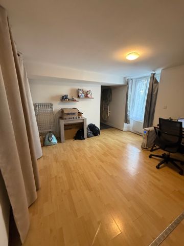 Location Appartement 3 pièces 111m² LAVAL 53000 - Photo 4