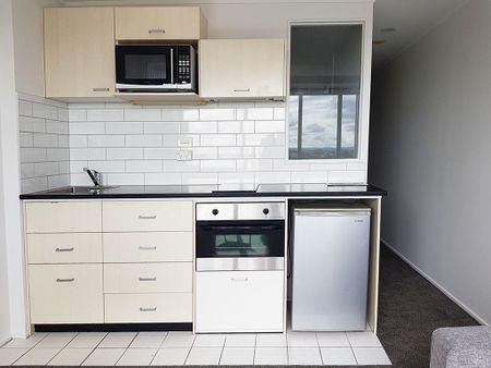 2 bedroom with Amazing Views - Photo 5