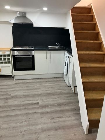 1 Bed Flat, Devonshire Road, SE23 - Photo 2