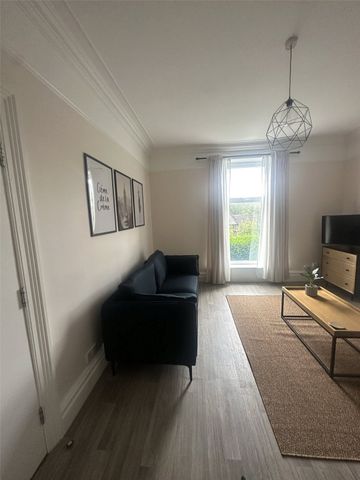 3 Woodthorpe Terrace, Huddersfield, HD1 - Photo 5