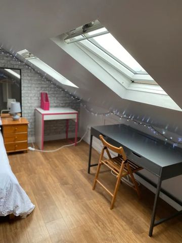 Parkvale, Dublin - Photo 4