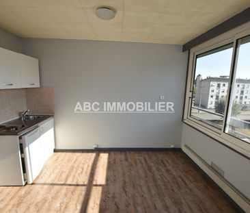 Location Appartement 1 pièce 25m² - Photo 2