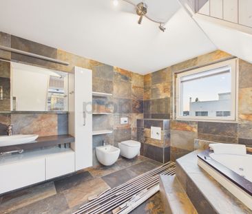 Modern 5.5-room duplex house in Würenlos - Photo 3