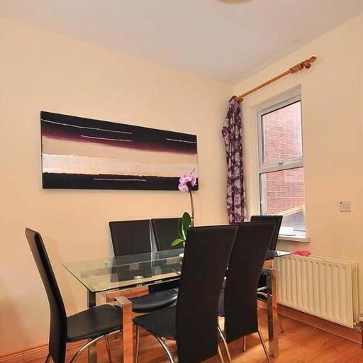 29 Donegall Avenue, Belfast, BT12 6LS - Photo 1