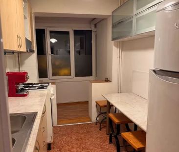 3 camere | 74 mp | Etaj 1 | Balcon si parcare | Sector 4 - Photo 5