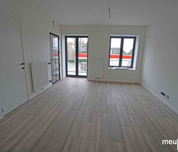 lichtrijk appartement met één slaapkamer - Photo 1