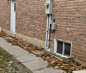 For Lease - 153 Stephen Street Unit# Basement, Richmond Hill, Ontario - Photo 1