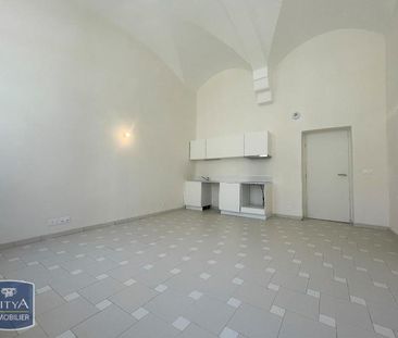 Location Appartement 3 pièces 64m² AVIGNON 84000 - Photo 2