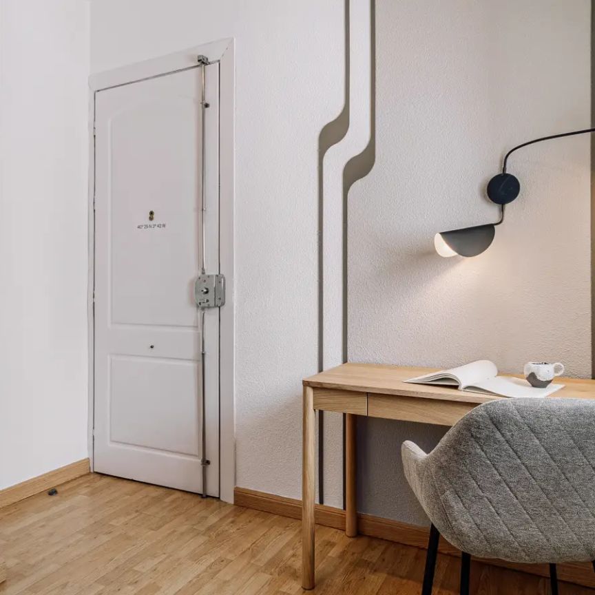 3-bedroom apartment for rent in Niño Jesús, perfect for professionals - Photo 1