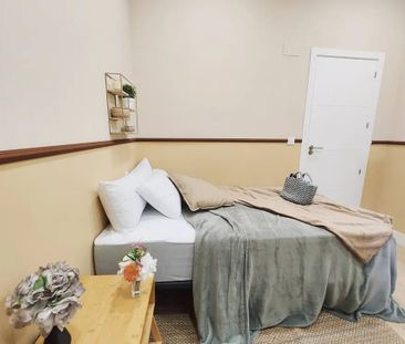 Calle Antonio Toledano, Madrid, Community of Madrid 28028 - Photo 4