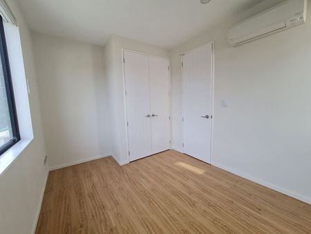 Maintenance Free 2 Bedroom Home - Photo 4