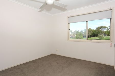 16/102-104 Alexander Drive, Highland Park QLD 4211 - Townhouse For Rent | Domain - Photo 5