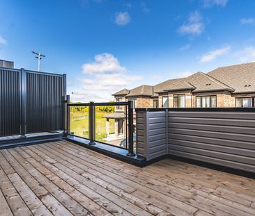 For Lease - 31 Bluebird Lane, Barrie, Ontario - Photo 2