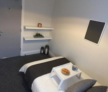 6 bedroom house of multiple occupation to rent - Photo 6