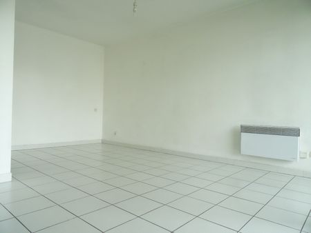 Location Appartement 2 pièces 33m² PERPIGNAN 66000 - Photo 4