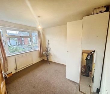 3 bedroom semi-detached house to rent - Photo 4