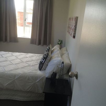 Charming 3BR Family Home in Manurewa - Photo 1