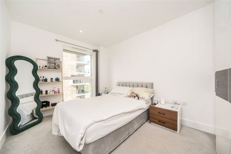 Pegler Square, London, SE3 9GW - Photo 4
