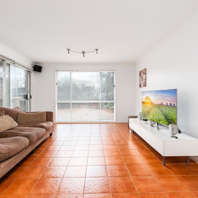 Location Location Location ! - Photo 1