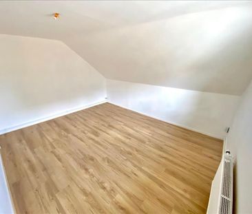 5 pièces - Meublé - 131,16 m² - RDC - Colocation non autorisée - Photo 2