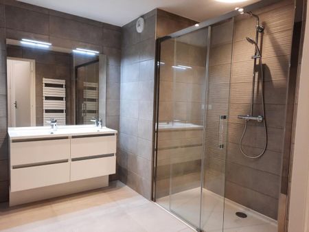 Appartement T2 à louer Saint Malo - 60 m² - Photo 2