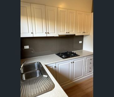 Tidy Unit in Ideal Location - Photo 6