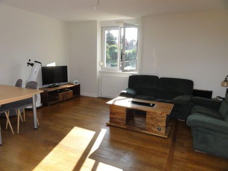 Location Appartement 3 pièces 60m² LE CREUSOT 71200 - Photo 3
