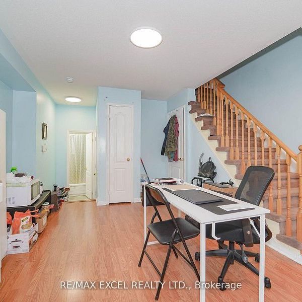 For Lease - 2784 Eglinton Avenue Unit# 4, Toronto, Ontario - Photo 1