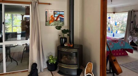 TE AROHA - THREE BEDROOMS - Photo 2
