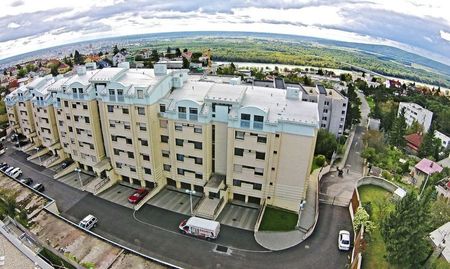 PRENÁJOM! 3. izb. byt na Bôriku s parkovaním, BA I. - Photo 3