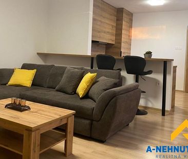 Veľkometrážny 2-zb.byt na prenájom v Tomášove - Fotografia 2