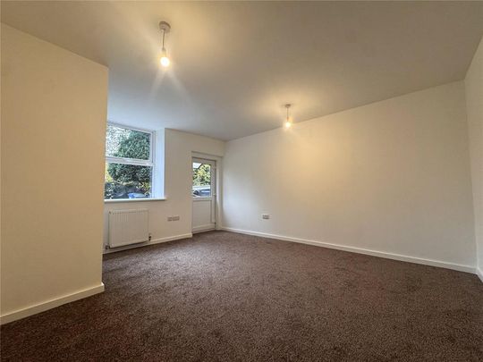 4 bedroom terraced house to rent - Photo 1