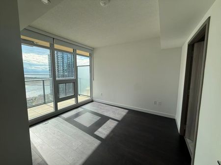For Lease - 3 Concord Cityplace Way Unit# 3810, Toronto, Ontario - Photo 2