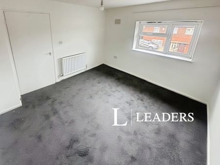 3 bedroom semi-detached to rent Reedham Way, Stoke-On-Trent, ST2 - Photo 4