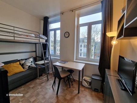Appartement à Louer à LILLE 470 € - Photo 2