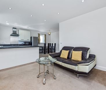 2 Bed Flat, Drinkwater Road, HA2 - Photo 1
