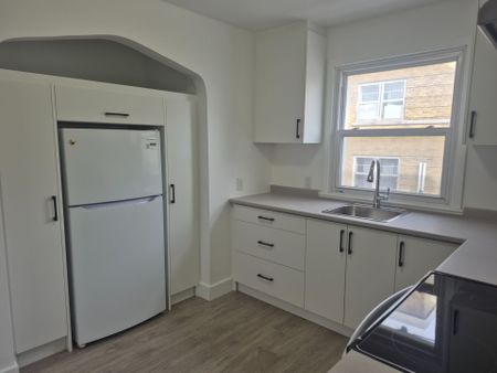 For Lease - 649 Rideau Street Unit# 5, Lower Town - Sandy Hill, Ontario - Photo 2