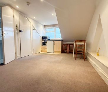 Studio Flat, Buckingham Street, Brighton - Photo 1